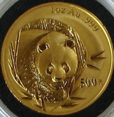 Kineski zlatni panda (Chinese gold panda)