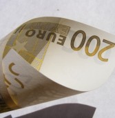 Postignut dogovor o dokapitalizaciji europskih banaka, Grčkoj otpisano 50 posto dugova